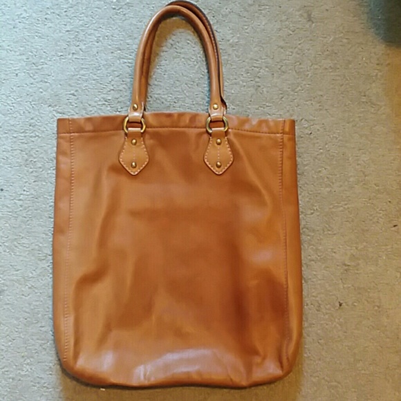 J. Crew Handbags - Beautiful J.Crew Leather Tote Purse